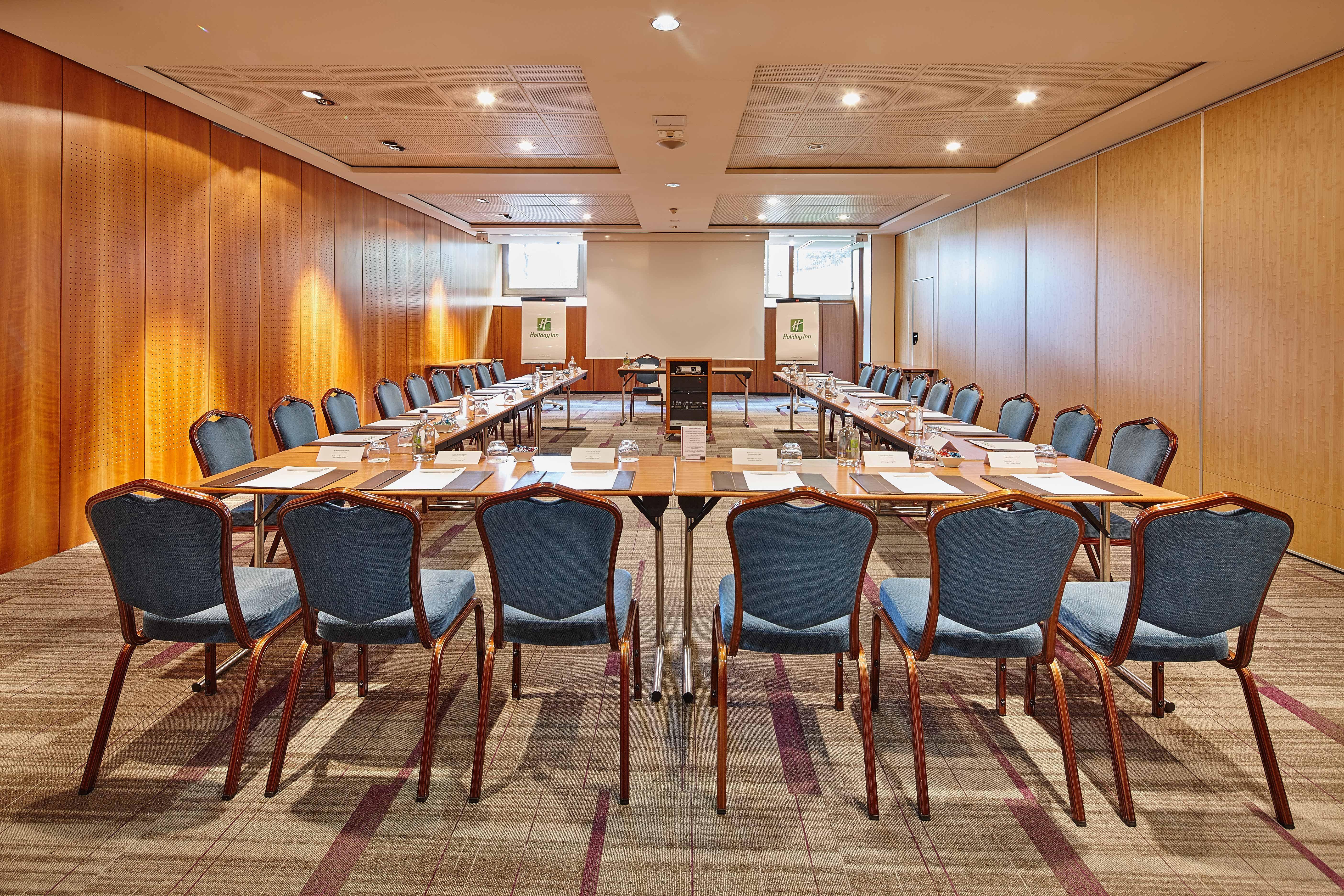 Doubletree By Hilton Paris Bougival Hotel Kültér fotó