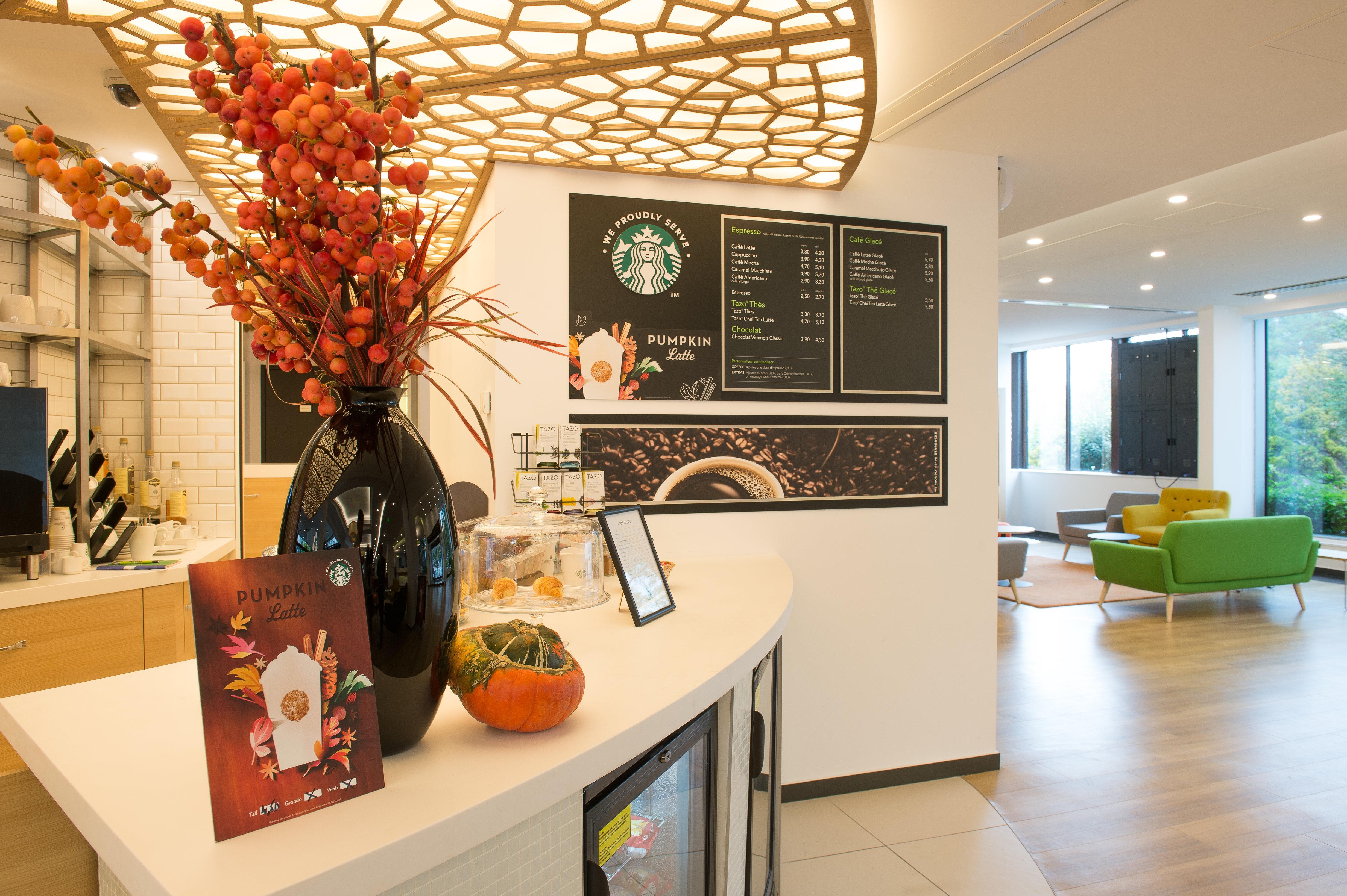 Doubletree By Hilton Paris Bougival Hotel Kültér fotó