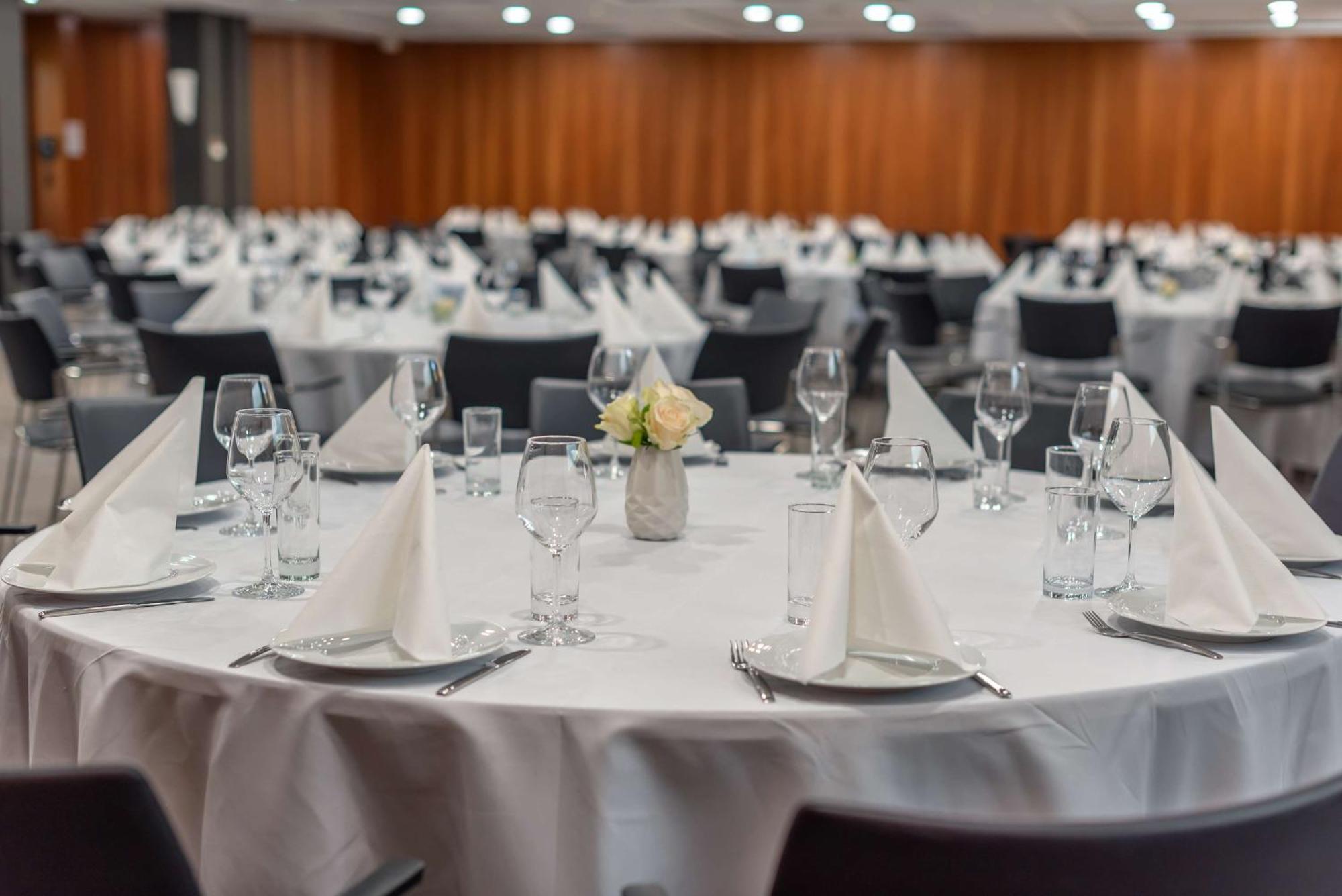 Doubletree By Hilton Paris Bougival Hotel Kültér fotó