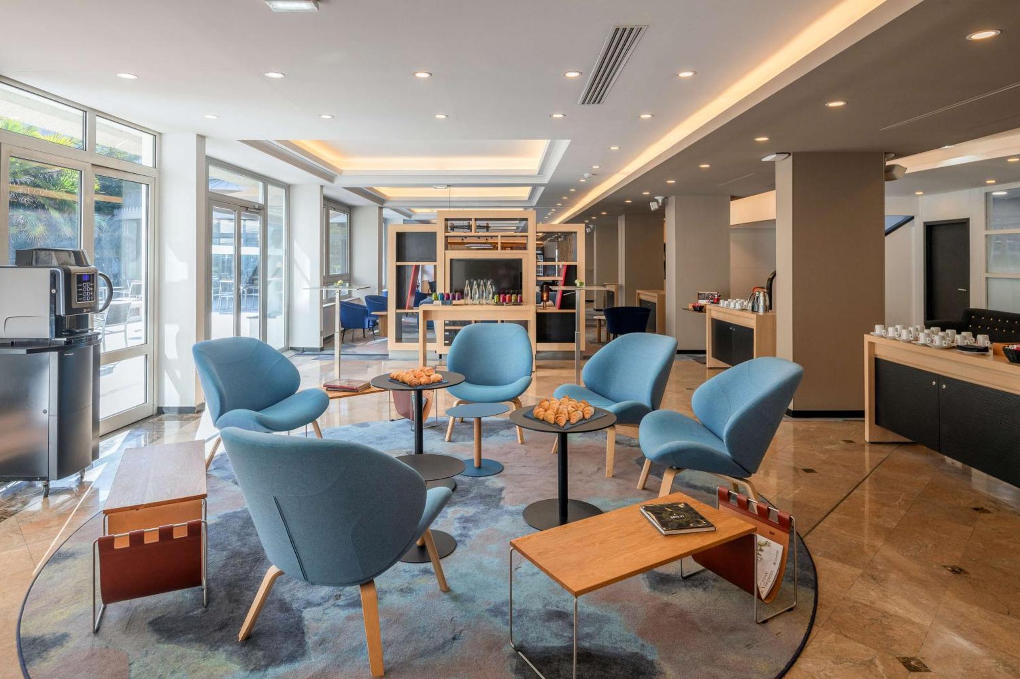 Doubletree By Hilton Paris Bougival Hotel Kültér fotó